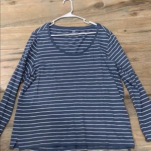 Gap Tee
